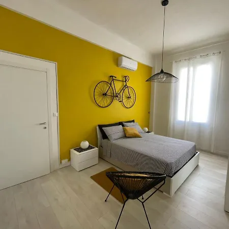 Casa Arcobaleno 아파트 벤티밀리아