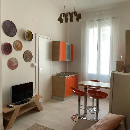 아파트 Casa Arcobaleno 벤티밀리아